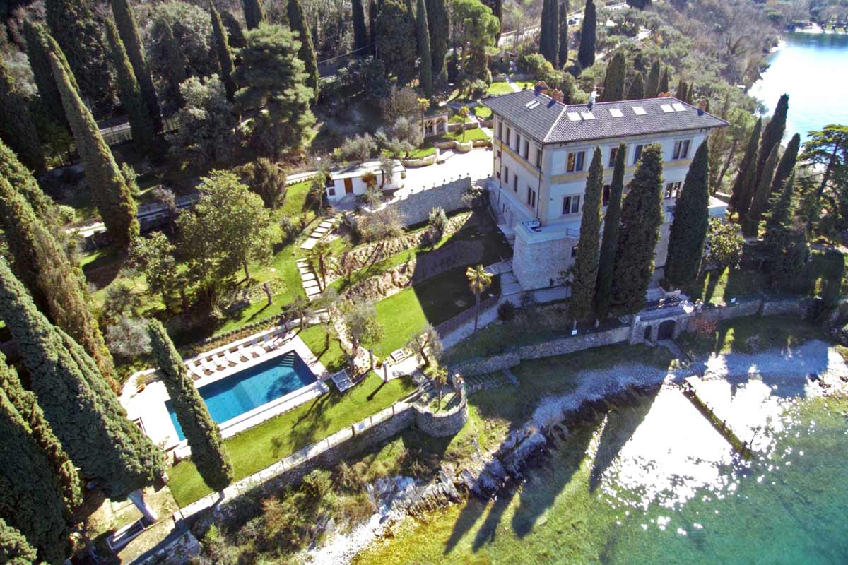 Lakeside Mansion | Lake Garda