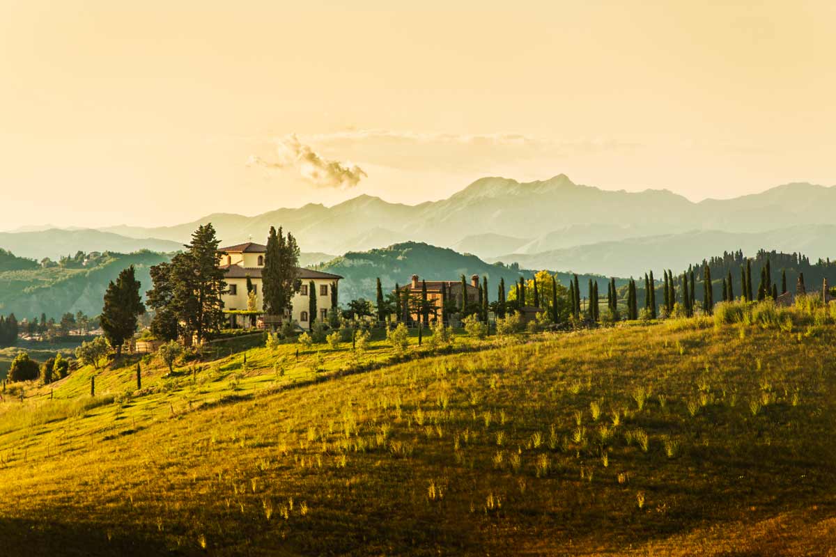 San Gimignano Farmhouse Villa | Tuscany