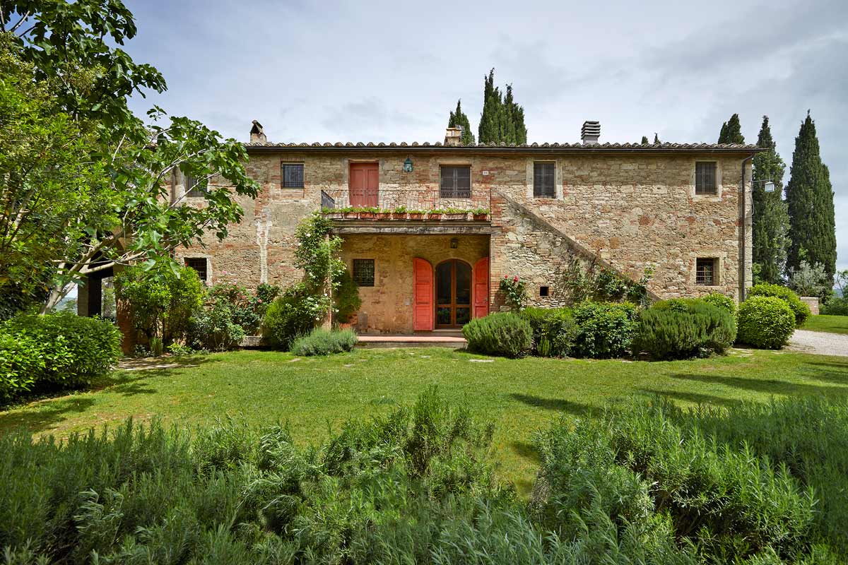 Montalcino Historic Farmhouse | Tuscany