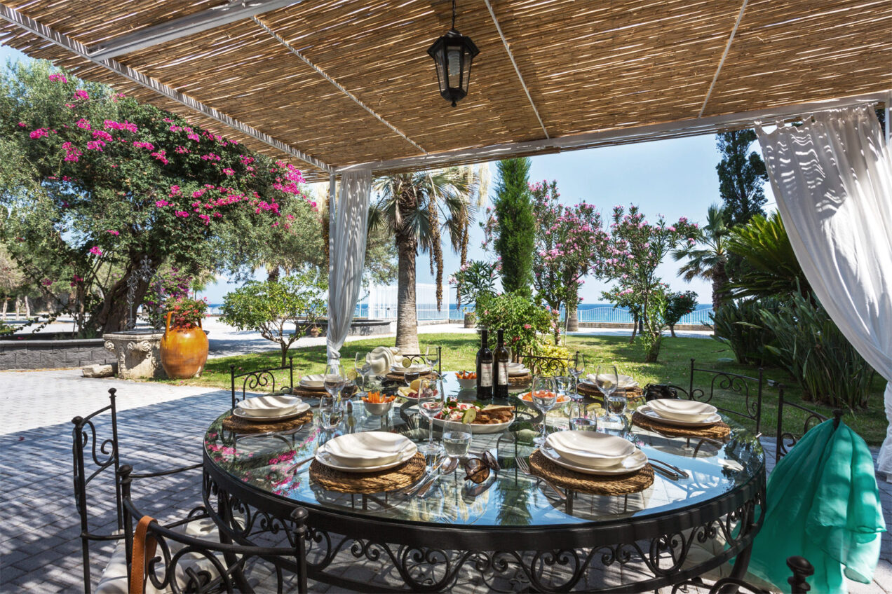 Taormina Beach Villa | Sicily