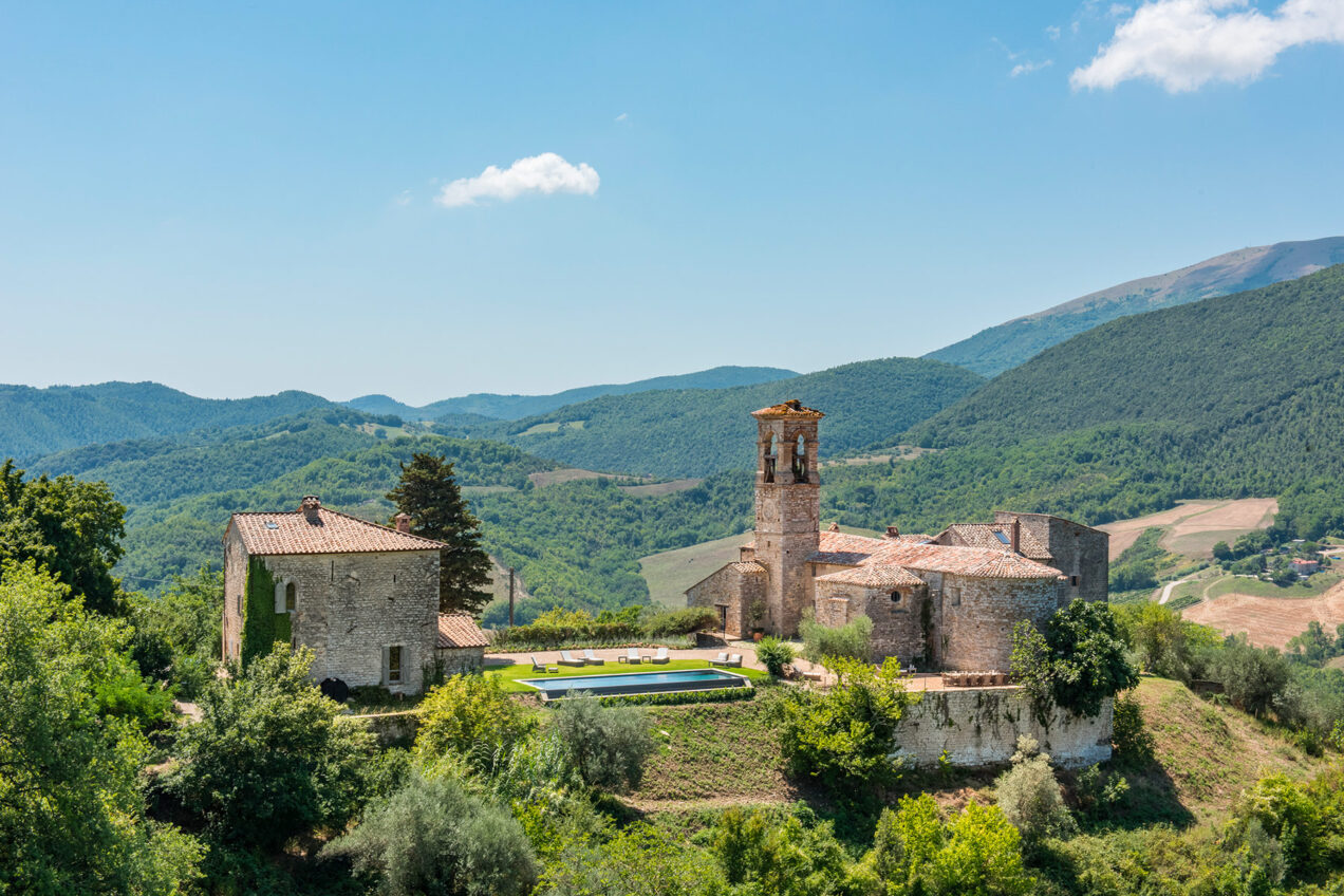 Trasimeno Enchanting Castle | Umbria