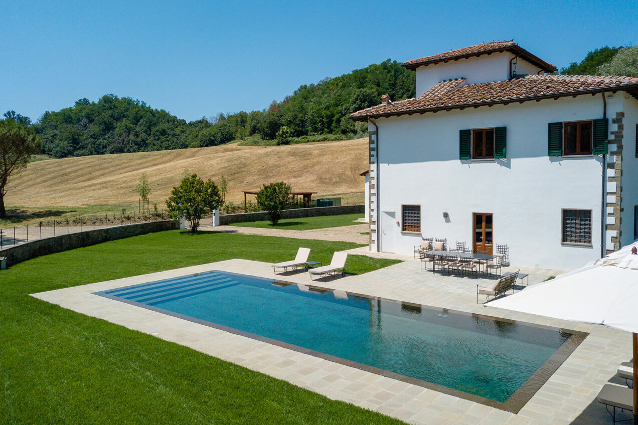 Valdarno Stylish Villa | Tuscany