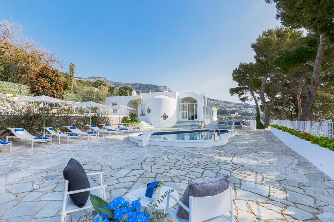 Anacapri Fully Staffed Villa | Island of Capri