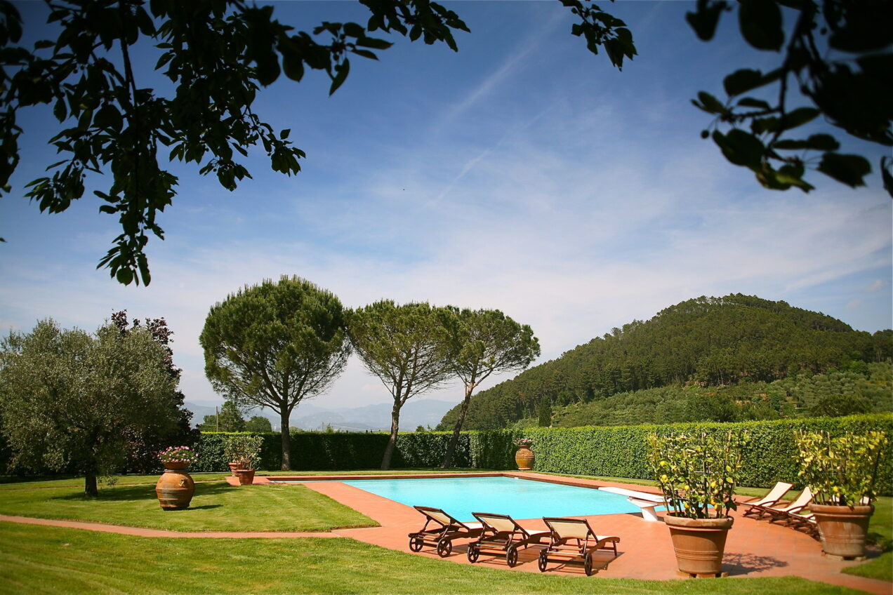 Lucca Elegant Villa | Tuscany